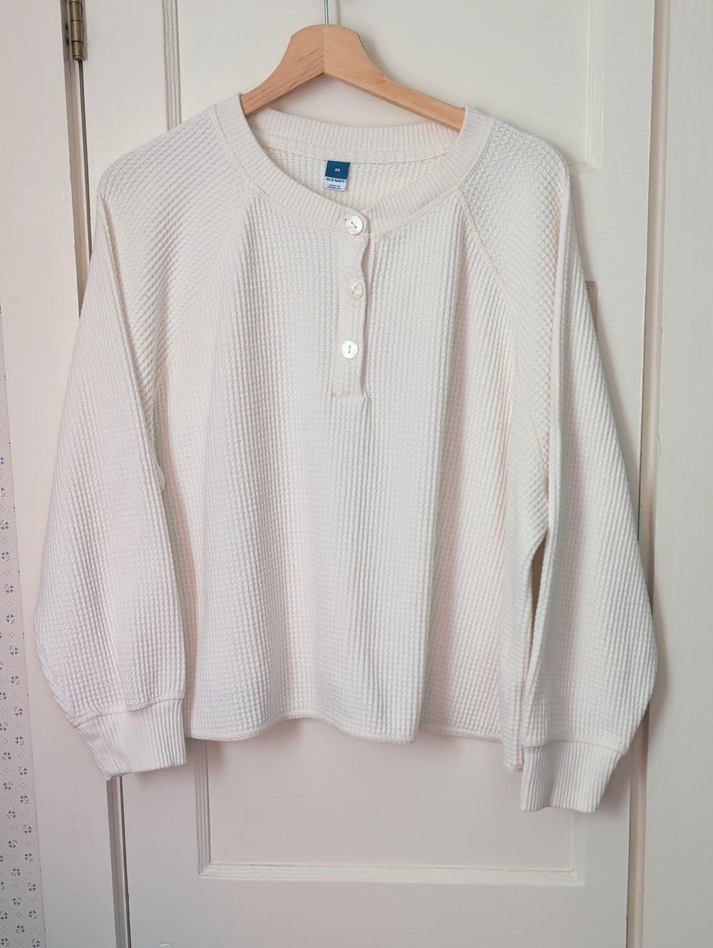 Old Navy Top Cream Waffle-Knit Henley Thermal Crop Top Shirt 2X